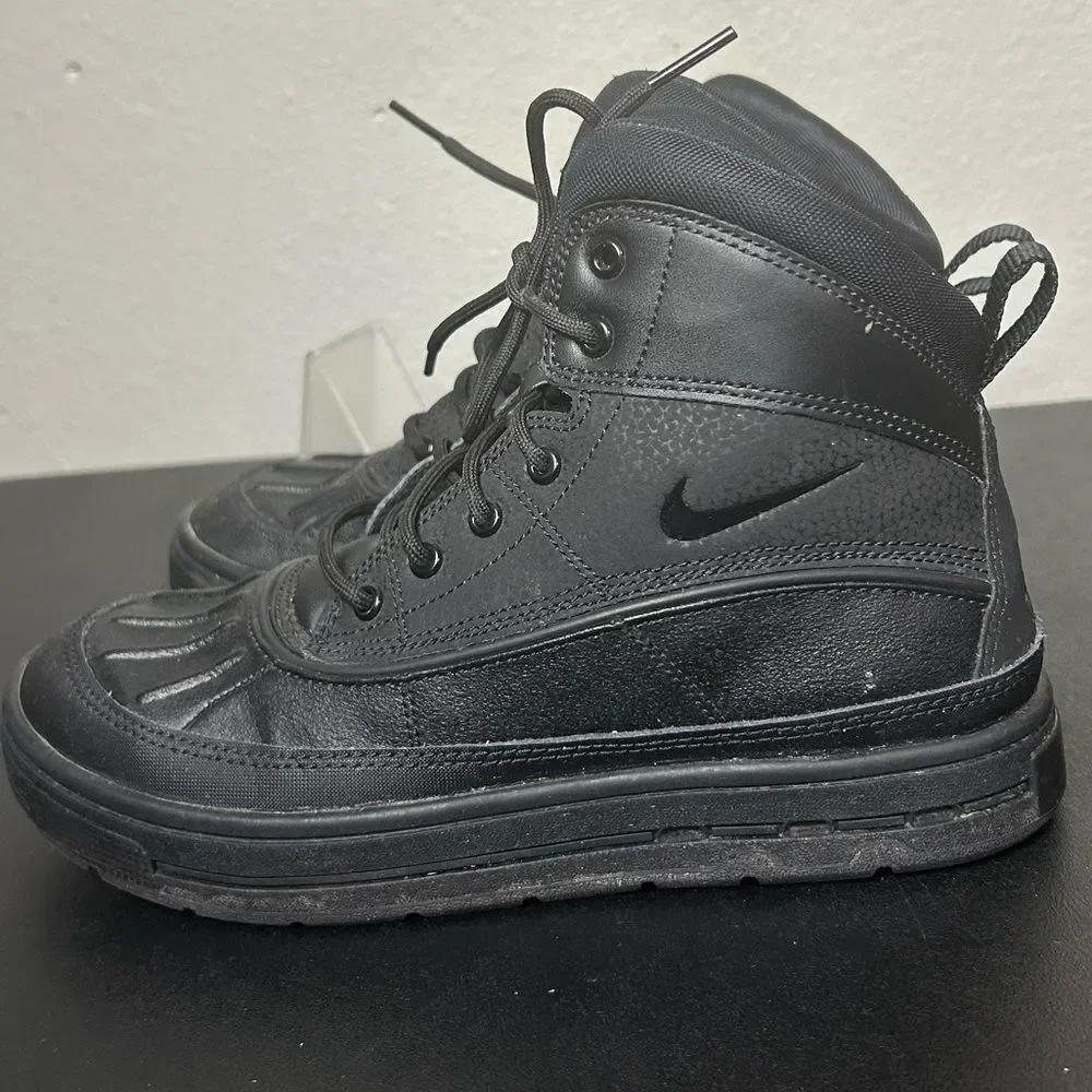 Nike Woodside 2 ACG Hightop triple black Rain/Snow boots Big Kids 5Y